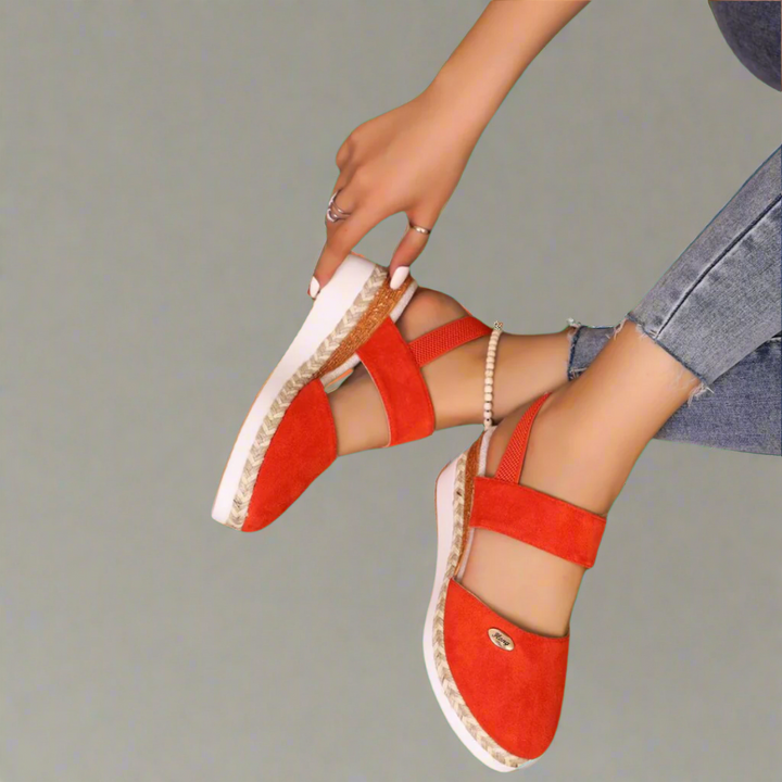 Gitta | Plus-Size Wedge Sandals – Comfortable and Versatile