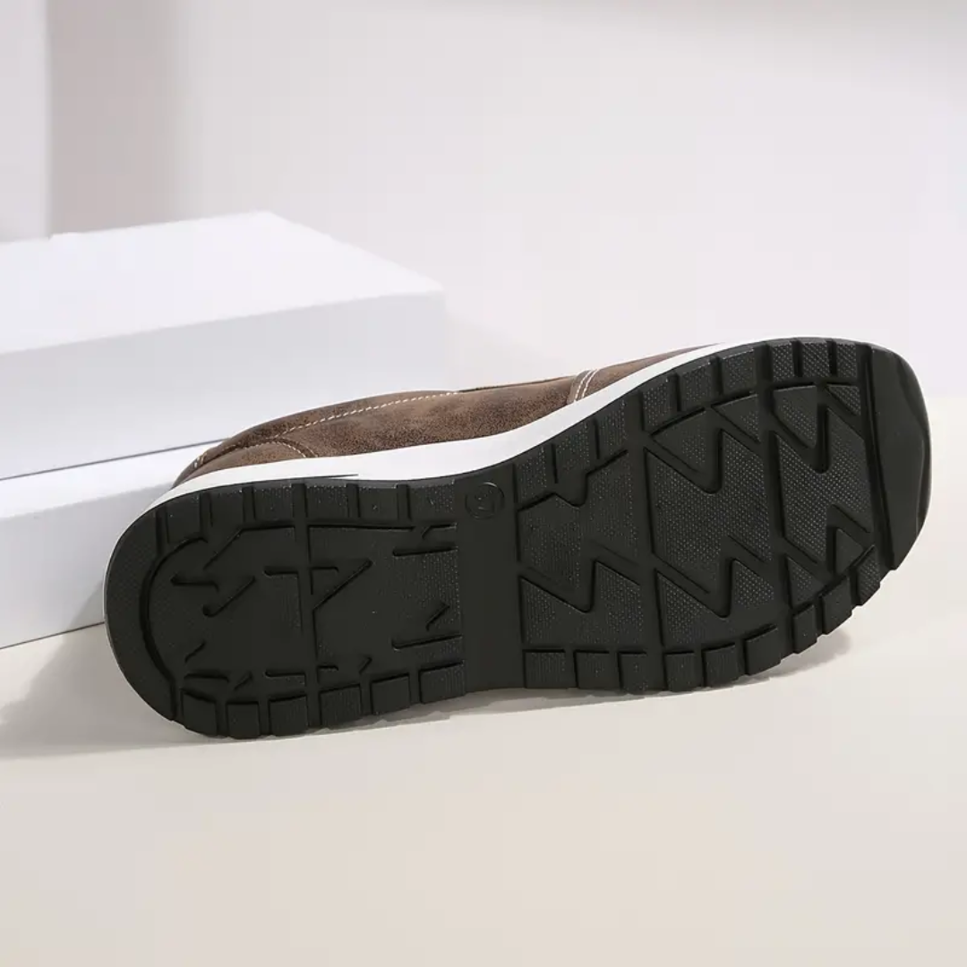 Colinda | Orthopaedic Comfort Trainers
