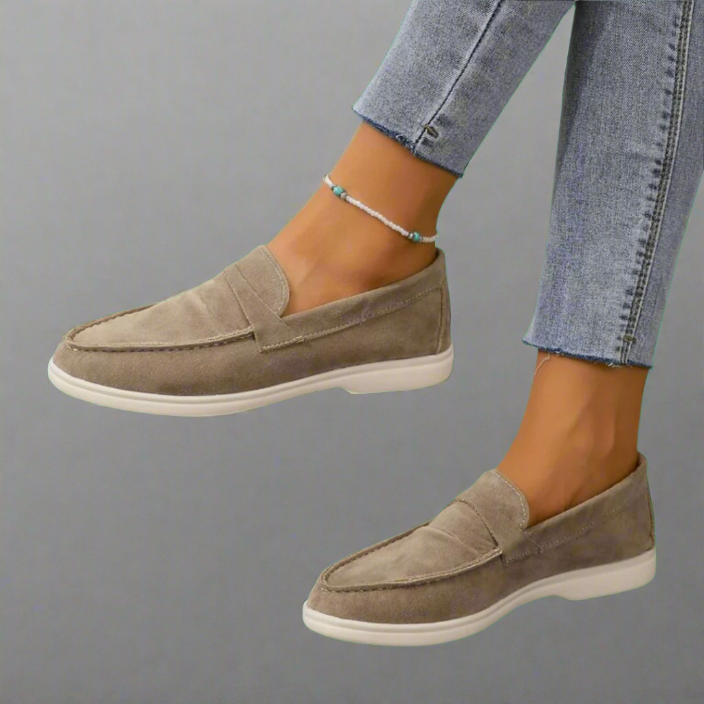 Hannah | Handcrafted Suede Moccasins with Elegant Design