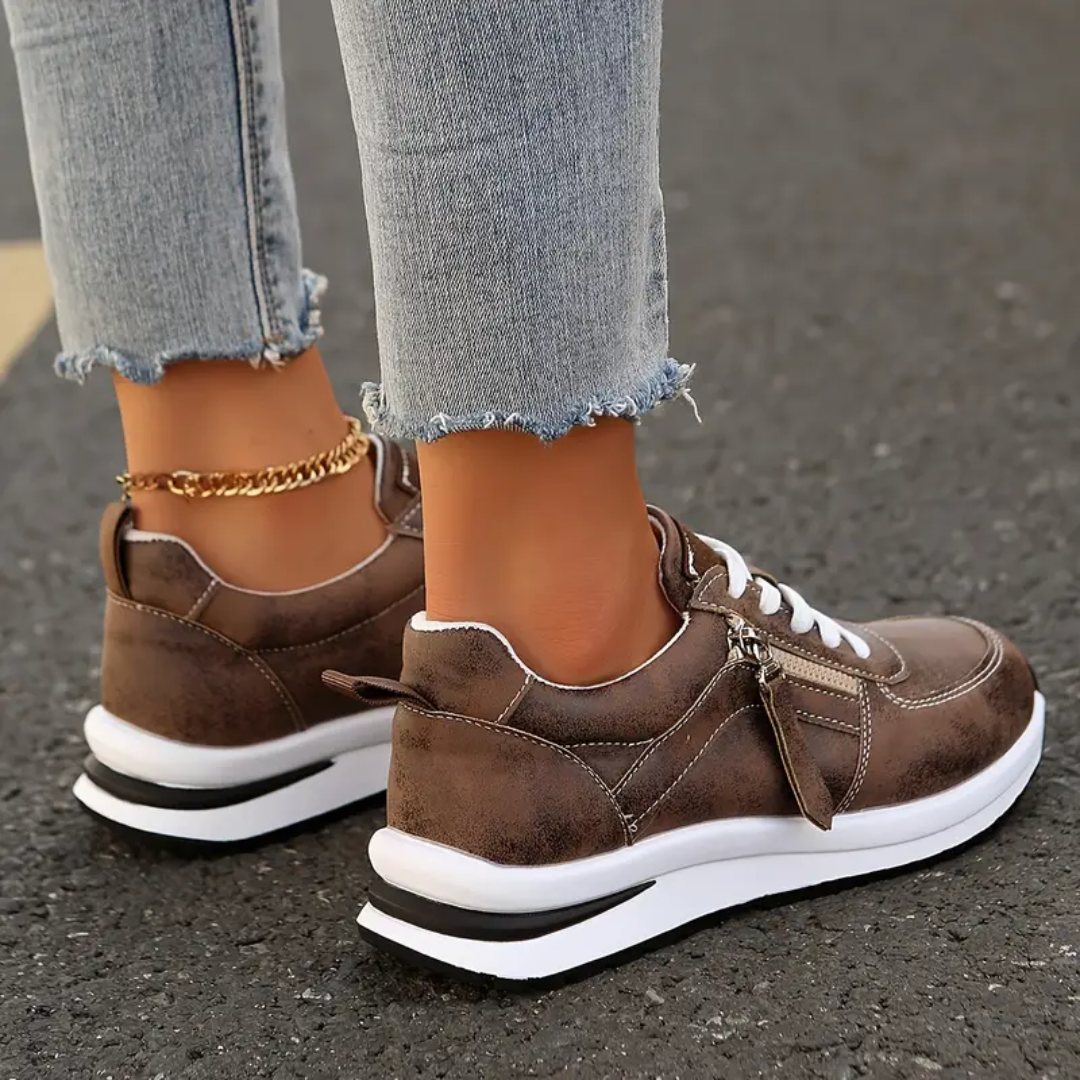 Colinda | Orthopaedic Comfort Trainers