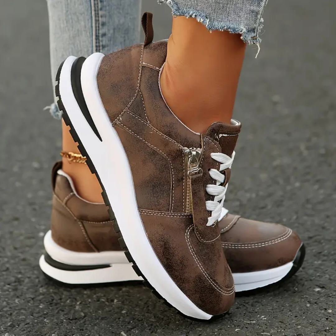 Colinda | Orthopaedic Comfort Trainers