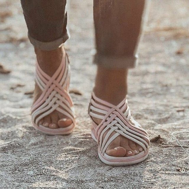 Gisela™ - Trendy, lightweight, orthopaedic sandals