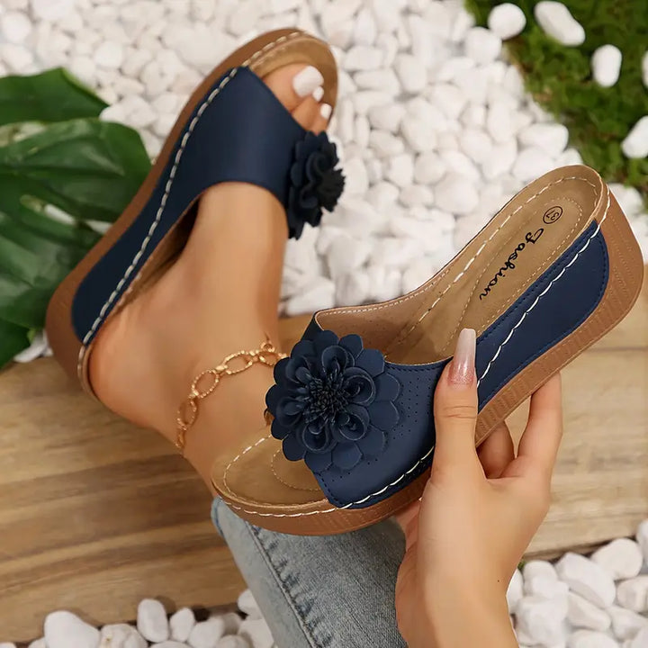 Belle™ - Orthopaedic Sandals with Floral Pattern