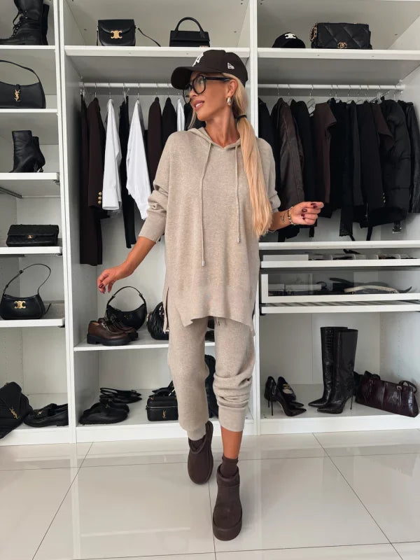 Camilla - Two-Piece Women's Set with Long Sleeves, Hood, and Round Neckline