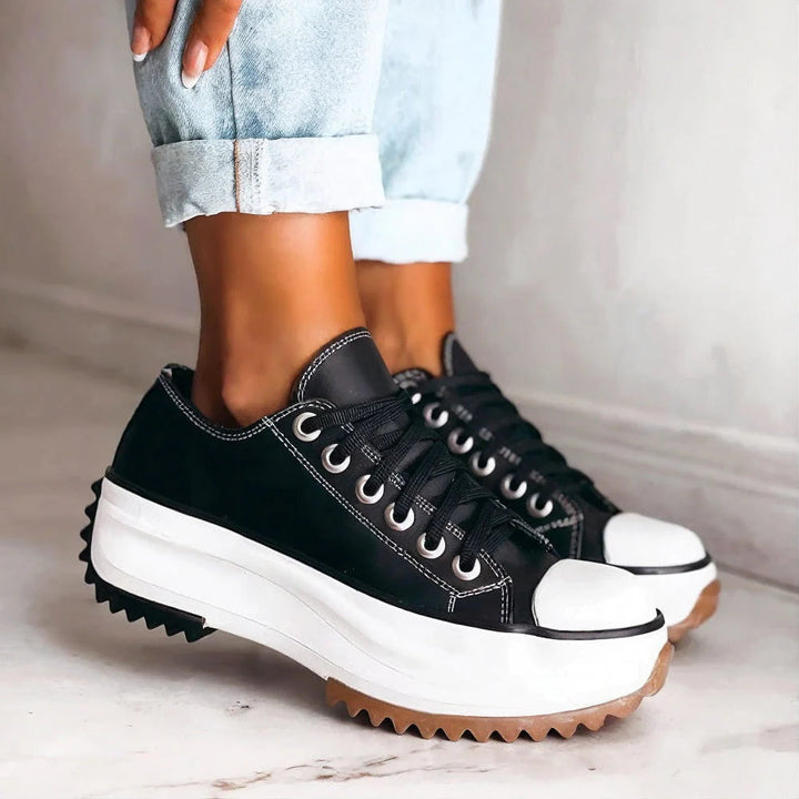 Lola™ - Orthopaedic Shoes