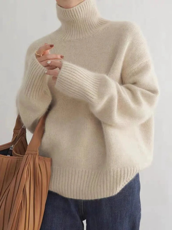 Isabella™ - Elegant Roll Neck Jumper