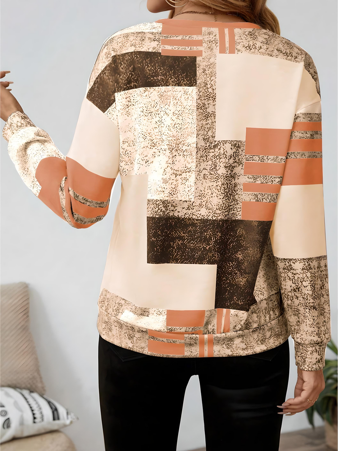 Kaimana™ - Chic Vintage-Inspired Sweatshirt