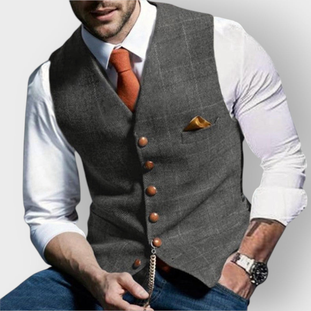 Linus - Elegant and Versatile Vest