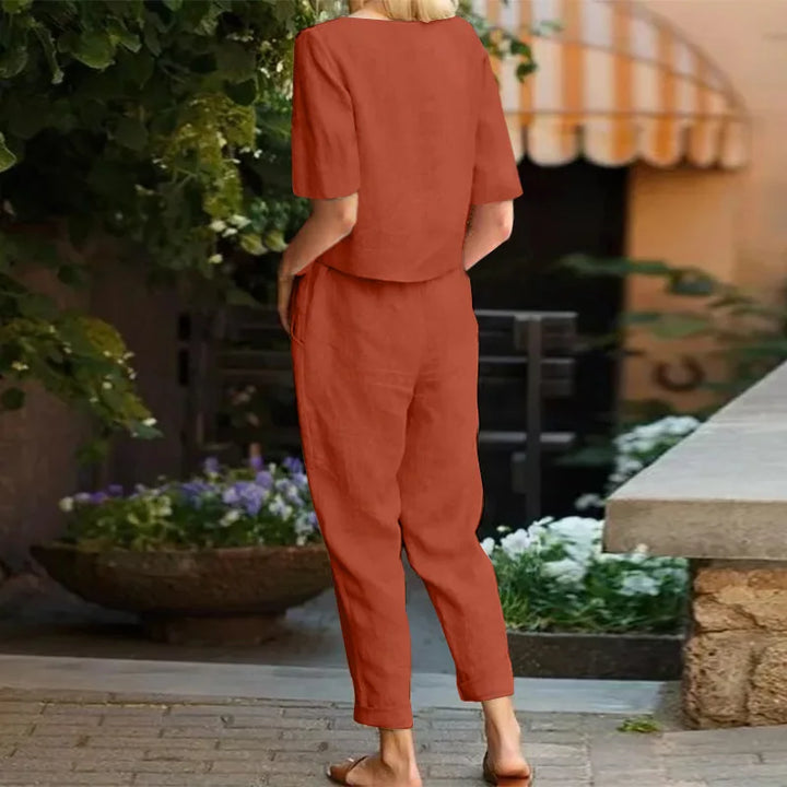 Mia™ - Two-Piece Set