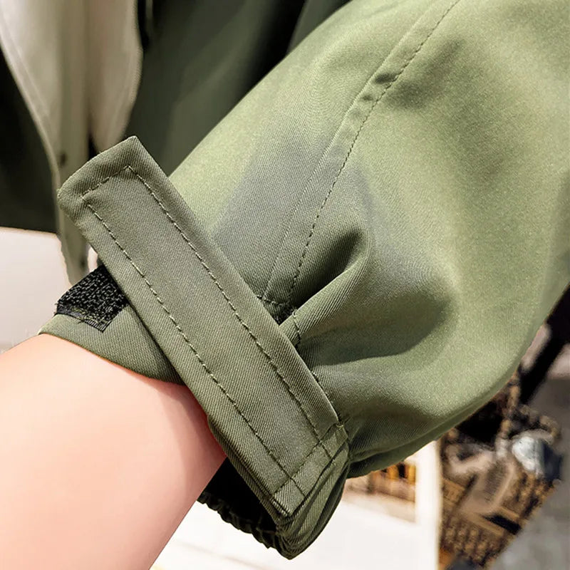 Frieda™ - Comfortable Windbreaker