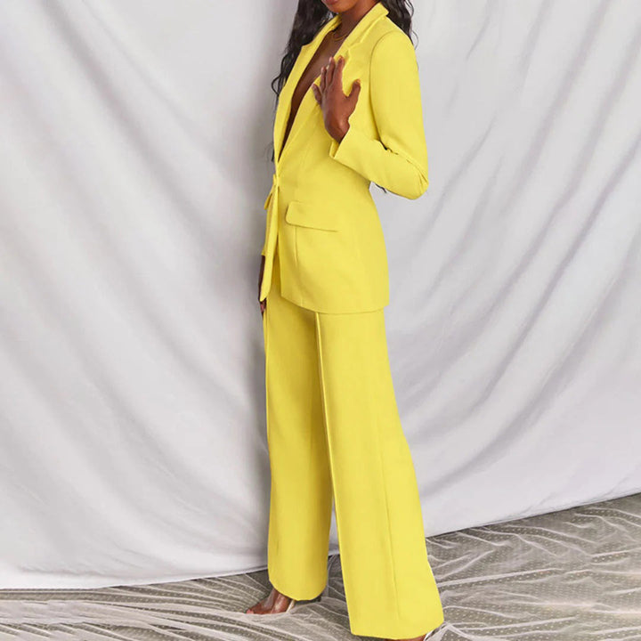Lucia - Elegant Set of Blazer and Trousers