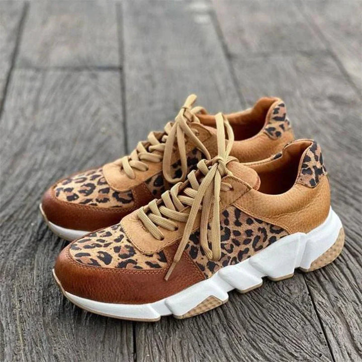 Jessica - Trendy Ergonomic Trainers
