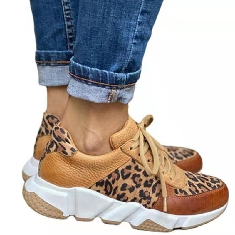 Jessica - Trendy Ergonomic Trainers