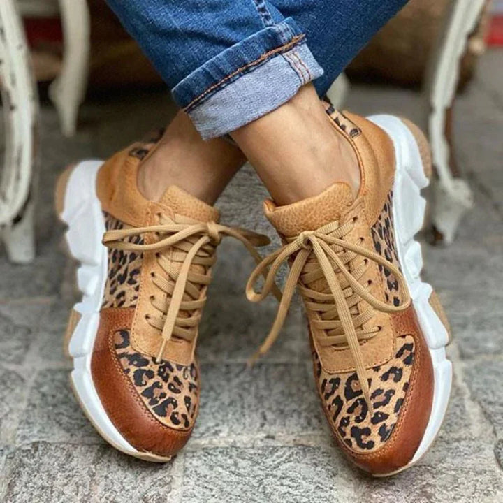 Jessica - Trendy Ergonomic Trainers