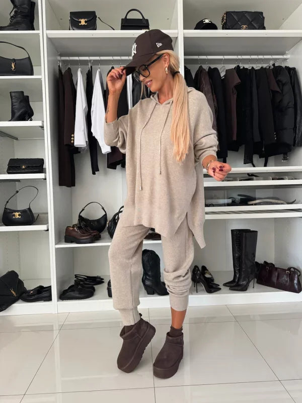 Camilla - Two-Piece Women's Set with Long Sleeves, Hood, and Round Neckline