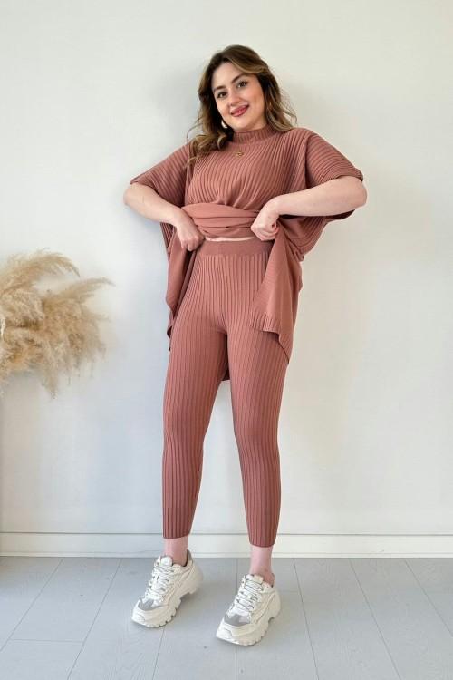 Tess™ - Two-Piece Stretch Set for Women (Trousers + Top)