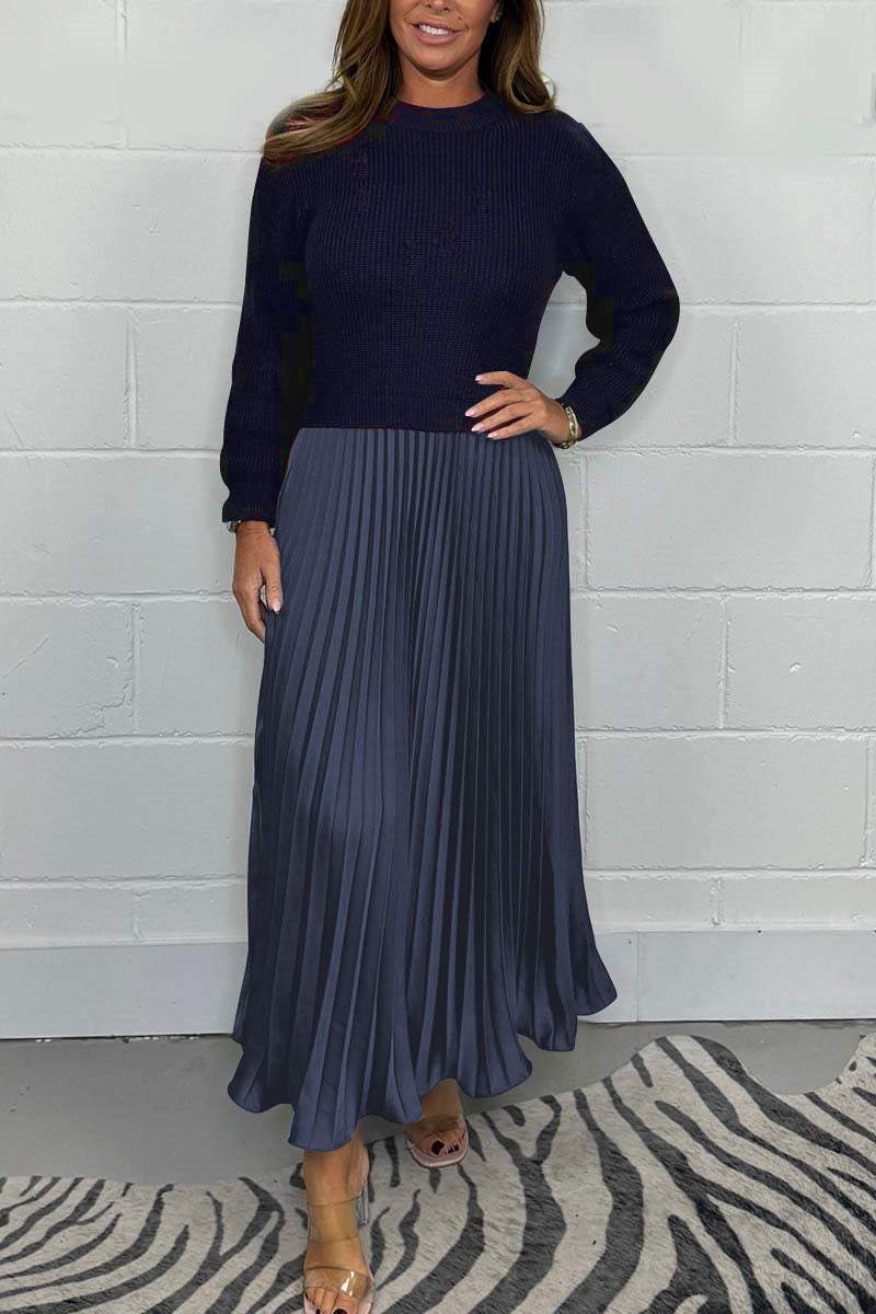 Dorotea - Long Pullover with Pleated Skirt