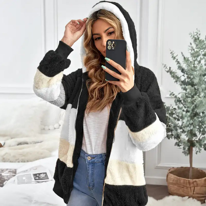Eleonora - Fluffy Winter Coat